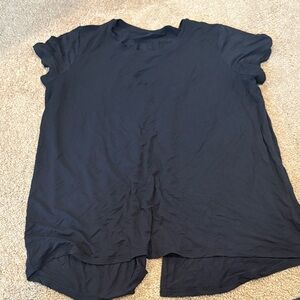 !! 3/$15 !! 
Lululemon split back t shirt